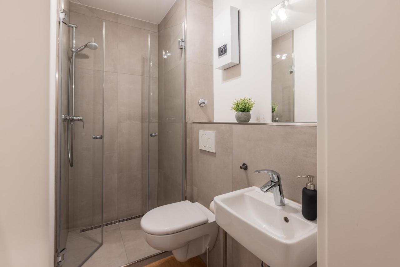 Glueck Auf Appartements Hufelandstrasse エッセン エクステリア 写真